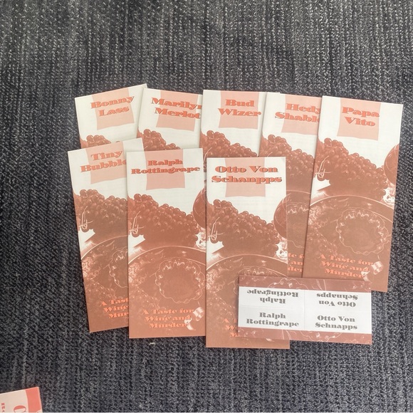 ⭐️University Games⭐️Murder Mystery Party game for 6-8 players - Picture 8 of 10